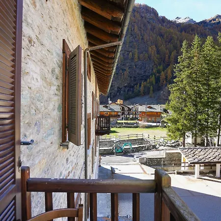 House Gressoney-la-Trinité